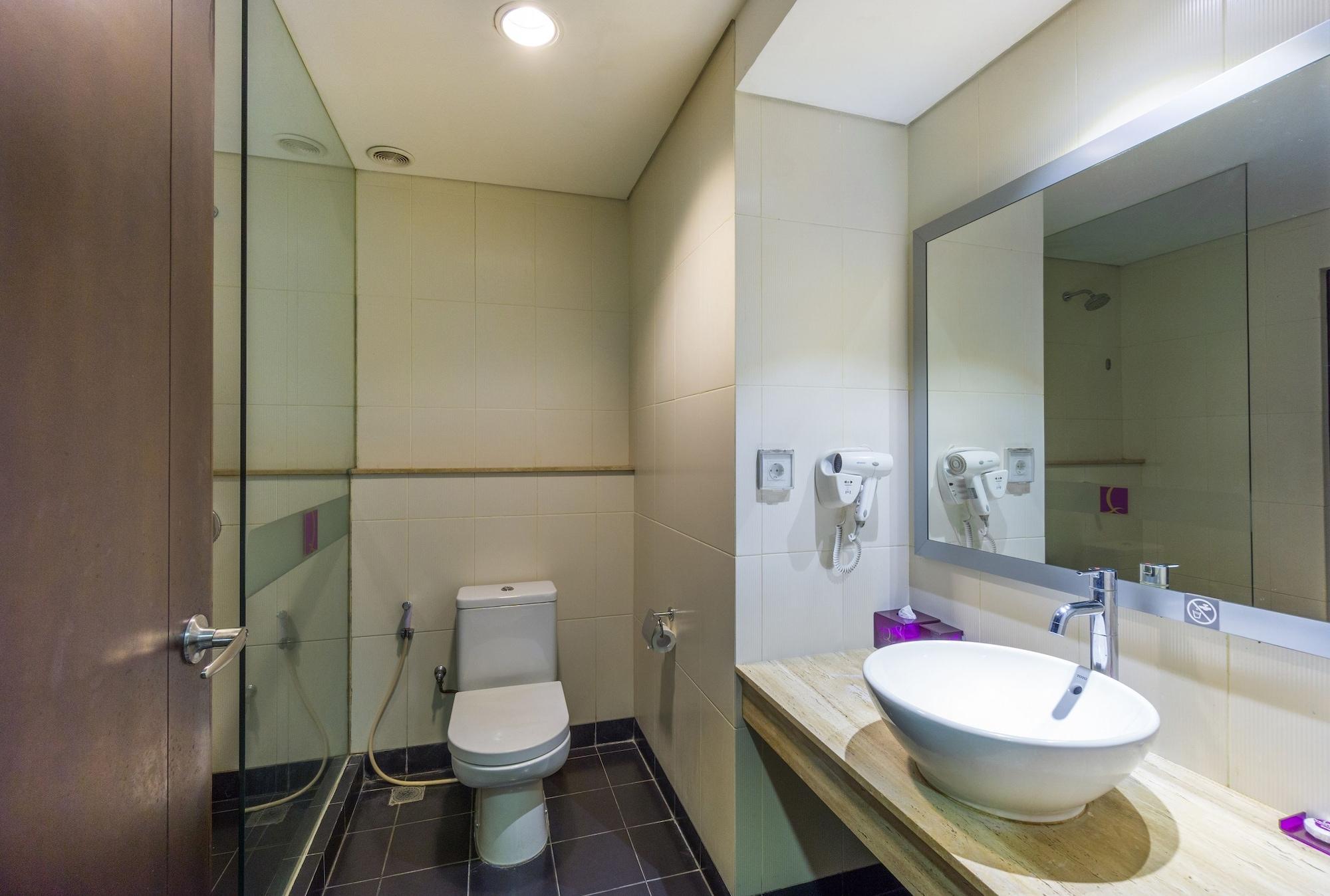 Quest Hotel Kuta By Aston Ngoại thất bức ảnh
