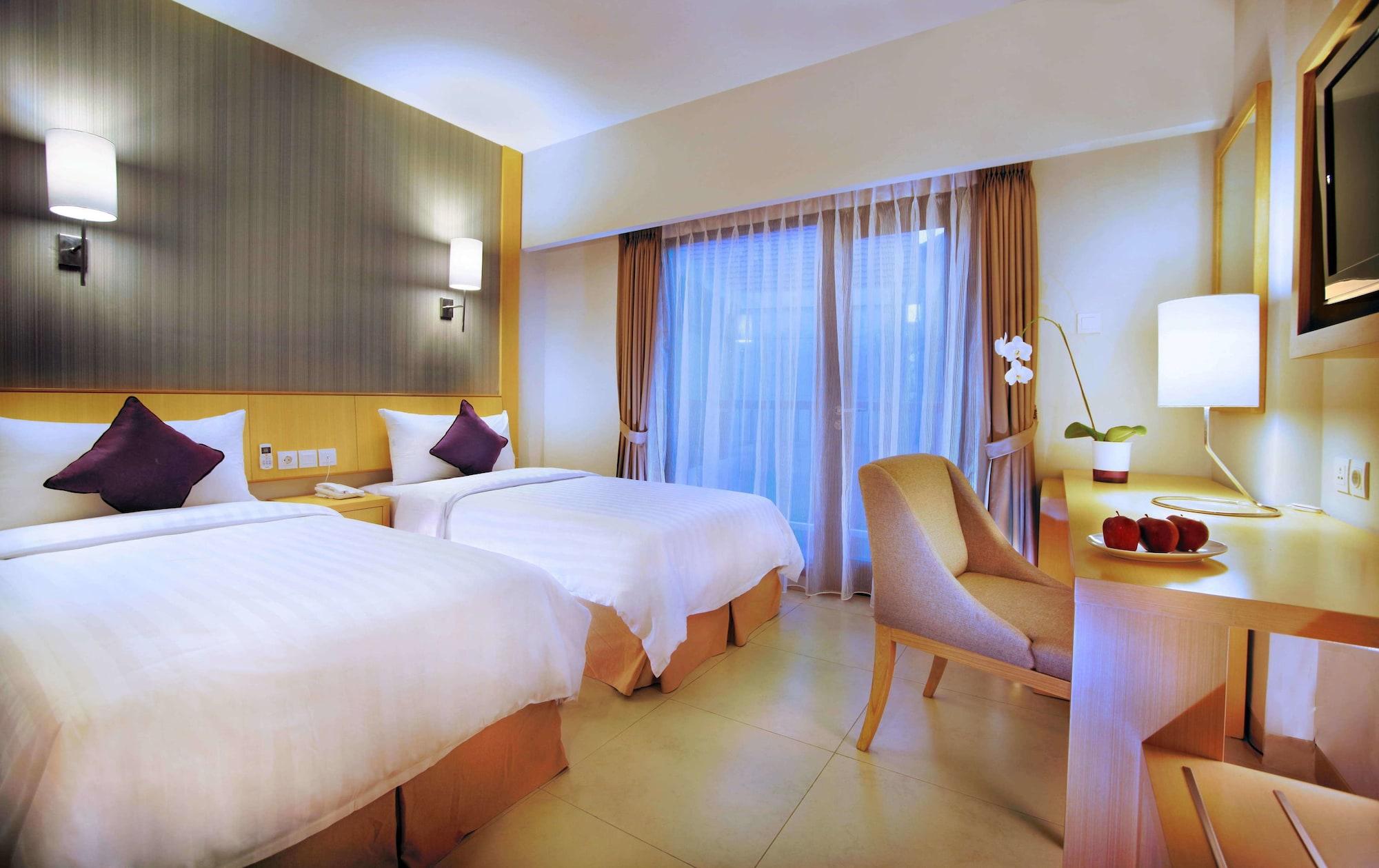 Quest Hotel Kuta By Aston Ngoại thất bức ảnh