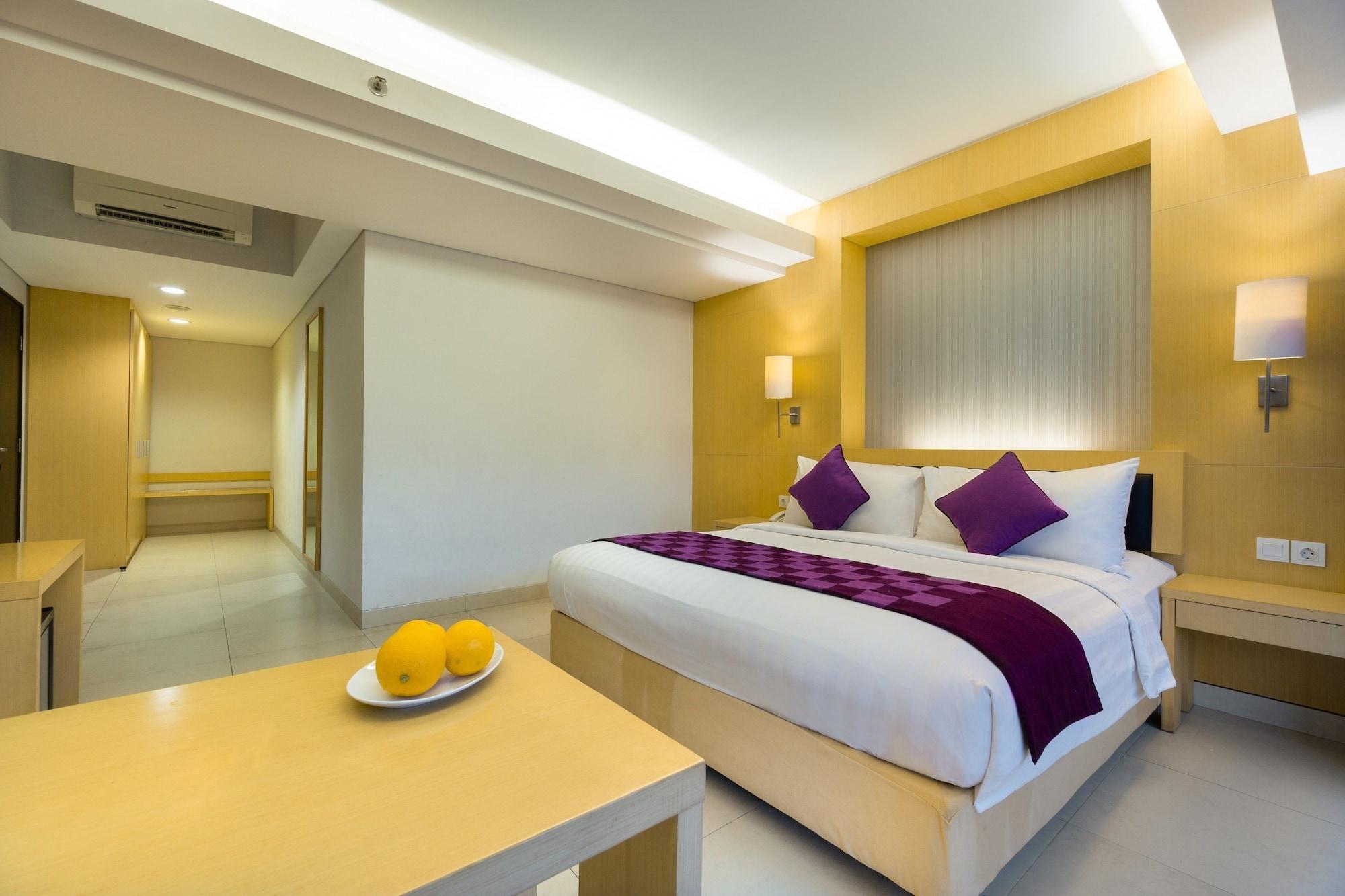 Quest Hotel Kuta By Aston Ngoại thất bức ảnh