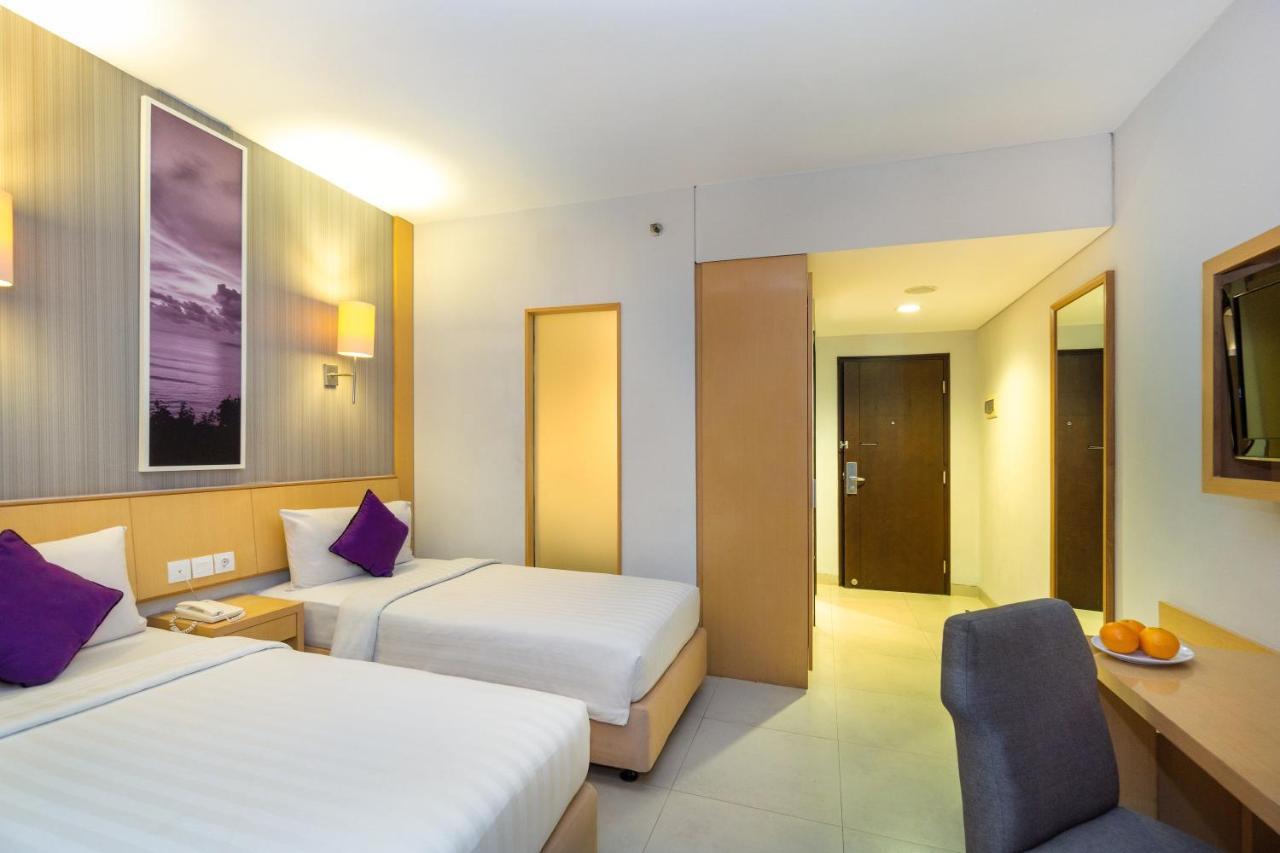 Quest Hotel Kuta By Aston Ngoại thất bức ảnh