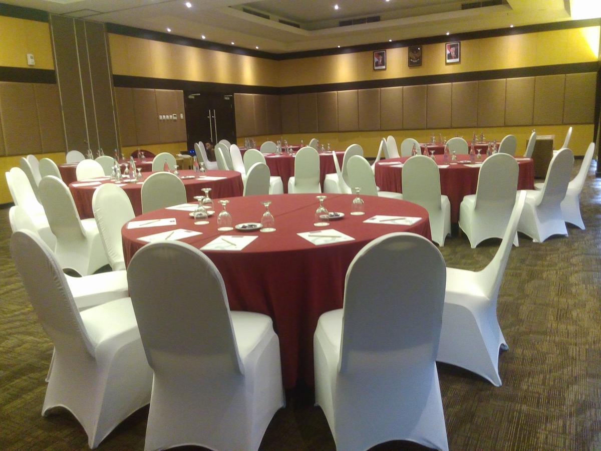 Quest Hotel Kuta By Aston Ngoại thất bức ảnh