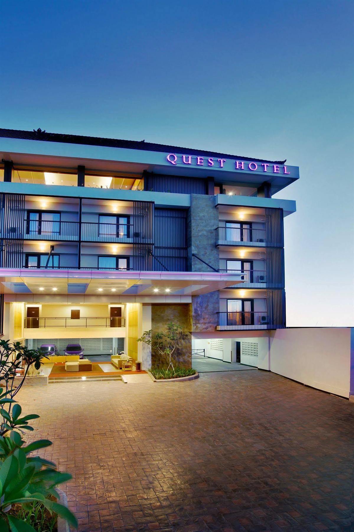 Quest Hotel Kuta By Aston Ngoại thất bức ảnh