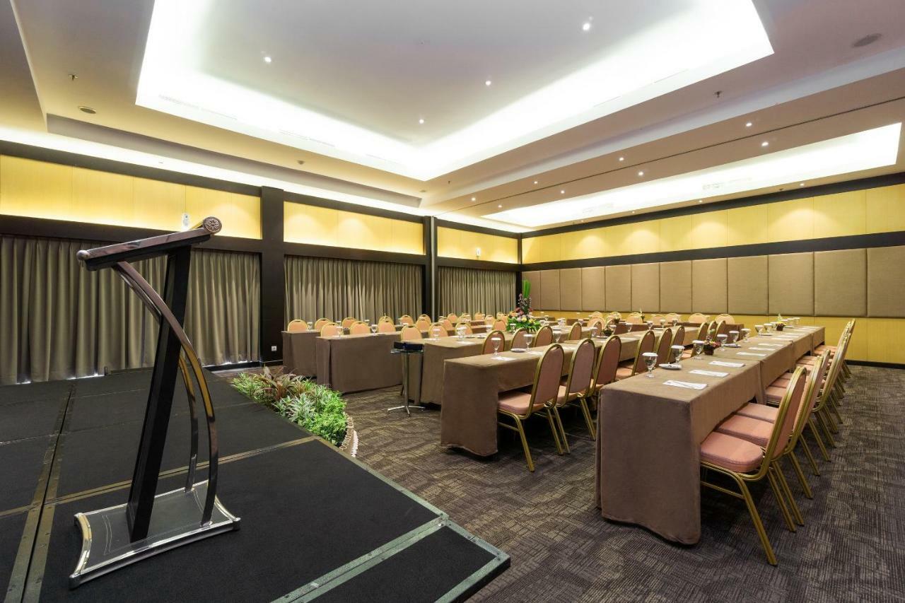 Quest Hotel Kuta By Aston Ngoại thất bức ảnh